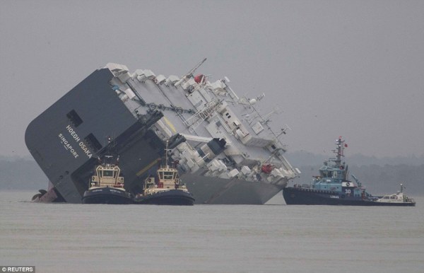 The Hoegh Osaka, stranded off of Southhampton, UK