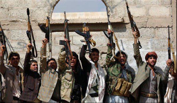 Yemenis fighting the Saudi-led invasion of their country. Unlike what we read in the U.S. media, despite its savage bombing campaign there, the Saudis are taking a regular beating in Yemen on the ground. 